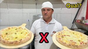 Pizza de frango com mussarela x calabresa com mussarela – metade frango catupiry