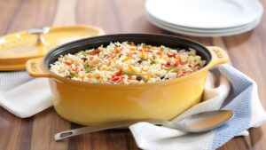 Guia definitivo para um prato colorido de Arroz à Grega