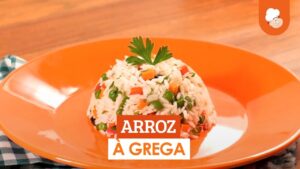 Aprenda a fazer um delicioso Arroz à grega